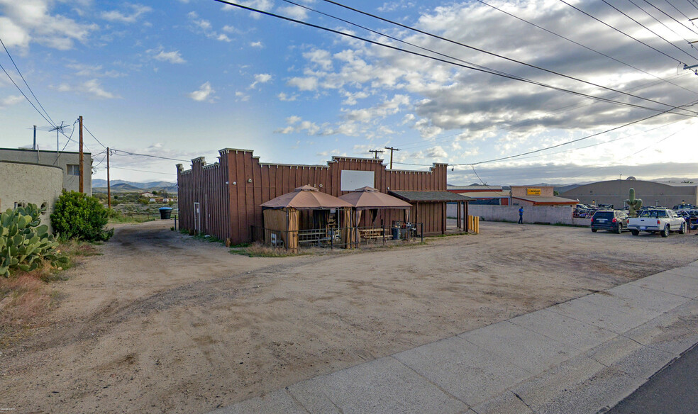 910 W Wickenburg Way, Wickenburg, AZ for sale - Building Photo - Image 2 of 5