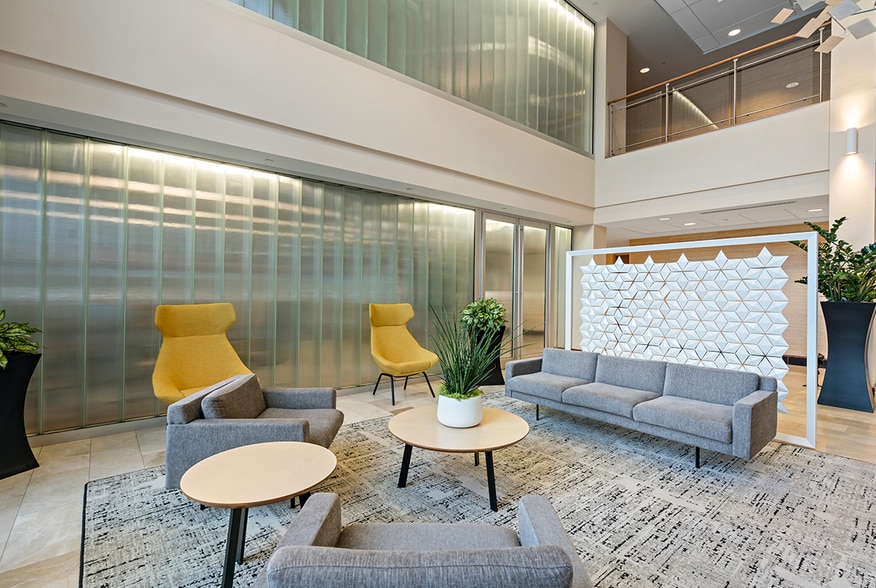 100 Witmer Rd, Horsham Township, PA for lease - Interior Photo - Image 1 of 12