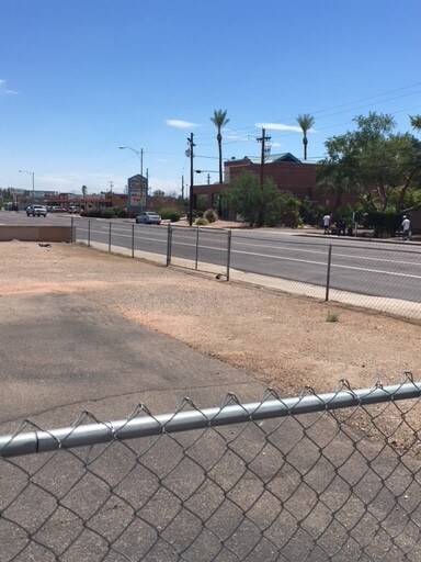 4209 N 19th Ave, Phoenix, AZ for sale Primary Photo- Image 1 of 1