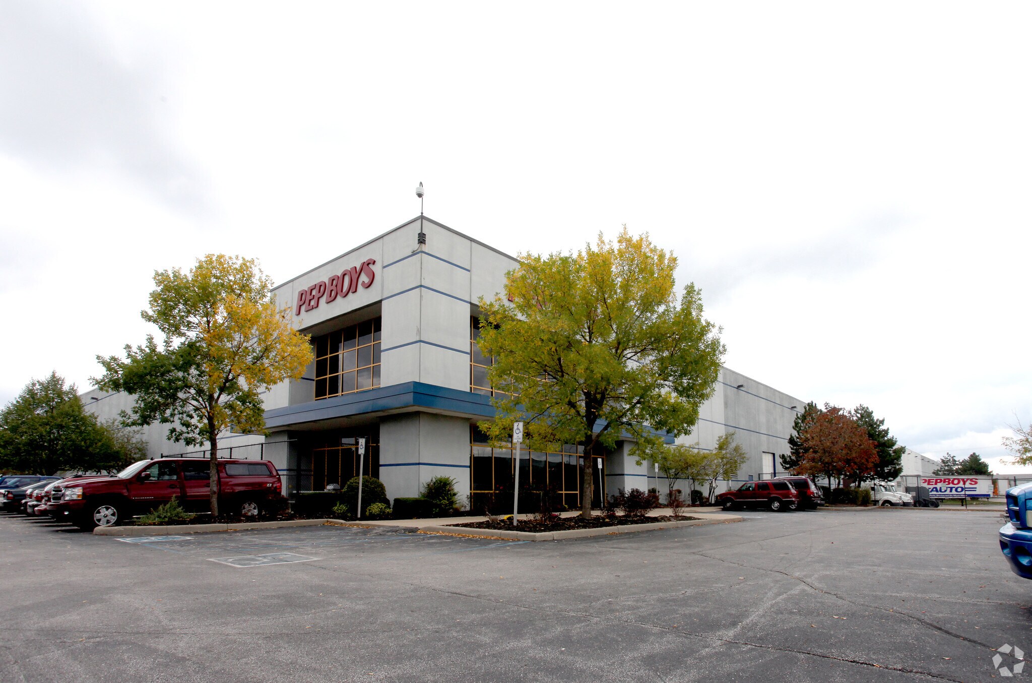 807 Perry Rd Plainfield IN 46168 Plainfield Business Center at