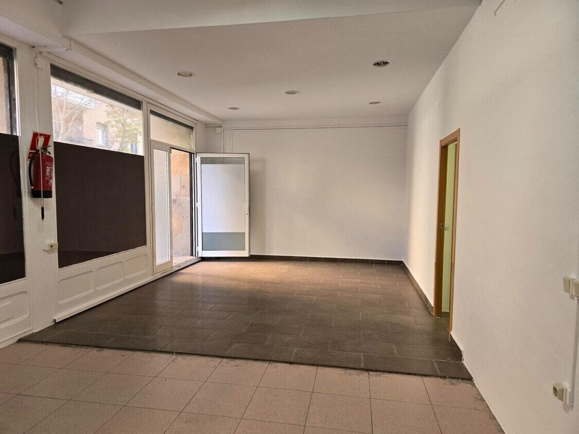 Manresa, BAR 08241 -  -  - Interior Photo - Image 1 of 7