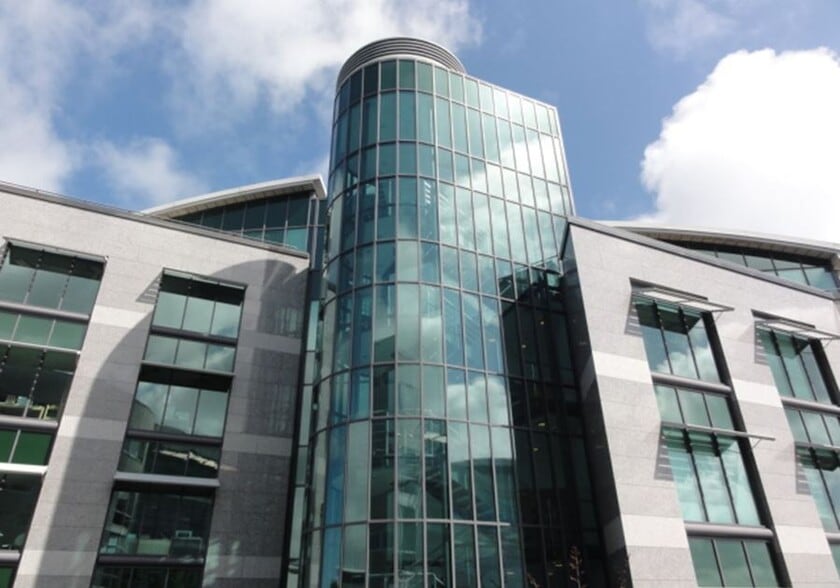 Les Banques, Guernsey for lease - Building Photo - Image 2 of 2