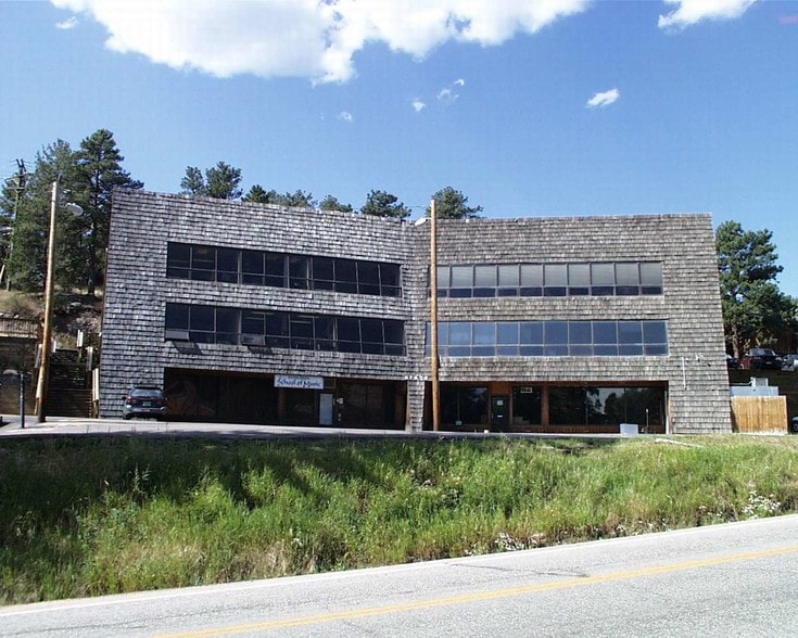 27972 Meadow Dr, Evergreen, CO for sale - Primary Photo - Image 1 of 1