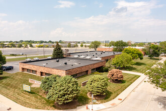 3710 Commercial Ave, Northbrook, IL - aerial  map view - Image1