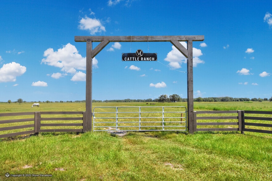 NW Limestone Heights Street, Arcadia, FL for sale - Primary Photo - Image 1 of 25