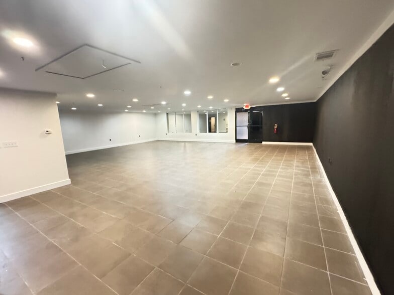 8841 Bright Star Rd, Douglasville, GA for sale - Building Photo - Image 3 of 11