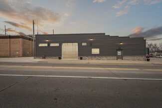 More details for 206 W Louis Glick Hwy, Jackson, MI - Retail for Lease