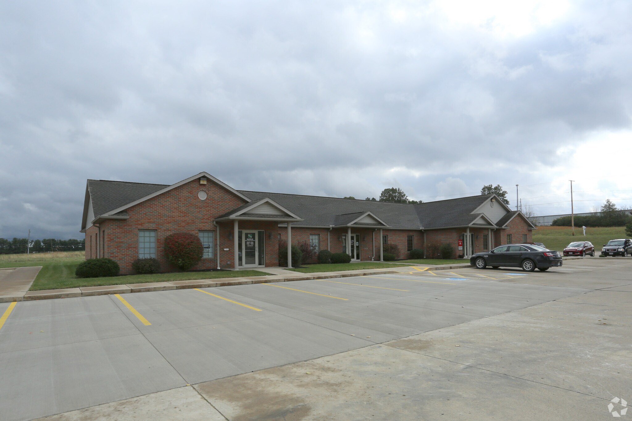1650-1654 Eagle Way, Ashland, OH for sale Primary Photo- Image 1 of 1