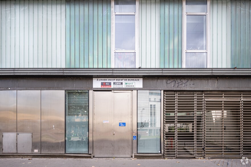 139-143 Boulevard Ney, Paris for lease - Building Photo - Image 2 of 5