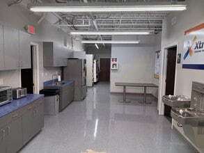 7830 Byron Dr, Riviera Beach, FL for lease Building Photo- Image 2 of 5