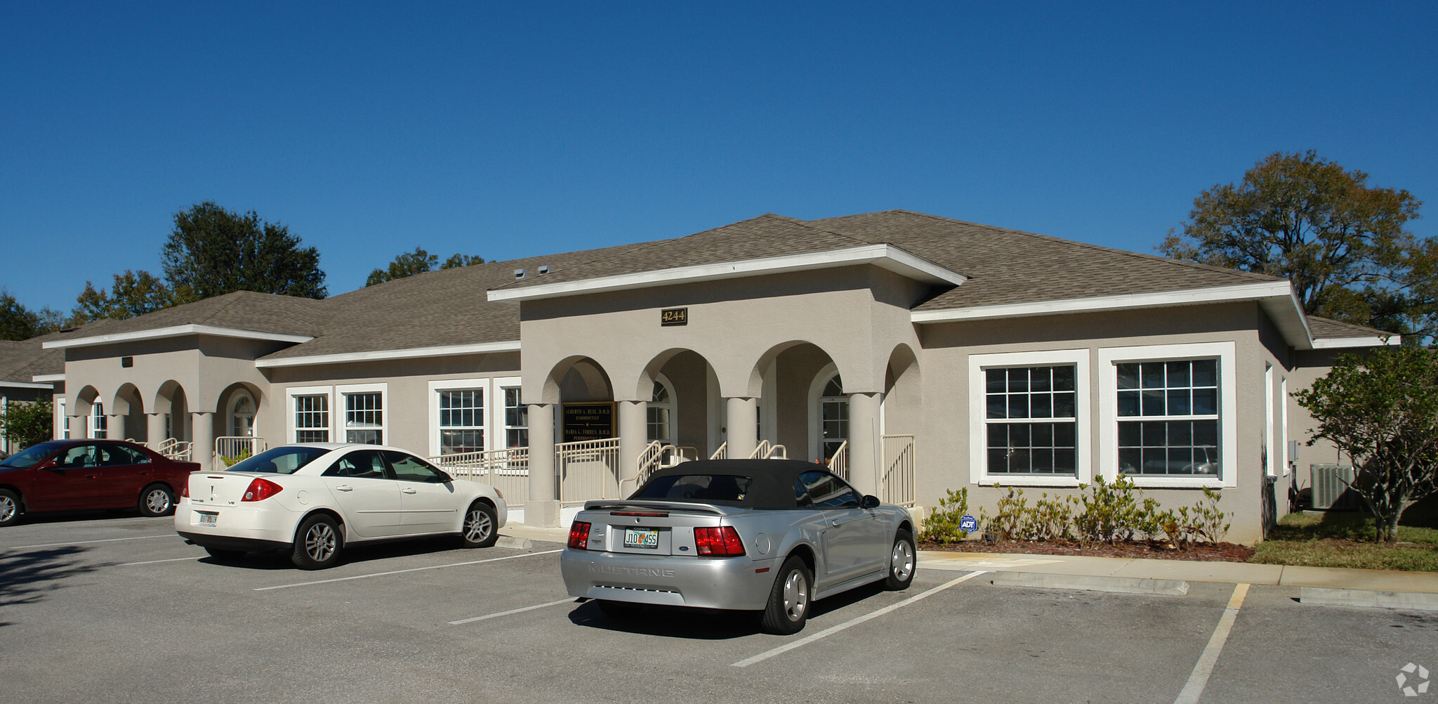 4242-4244 W Linebaugh Ave, Tampa, FL for lease Primary Photo- Image 1 of 35