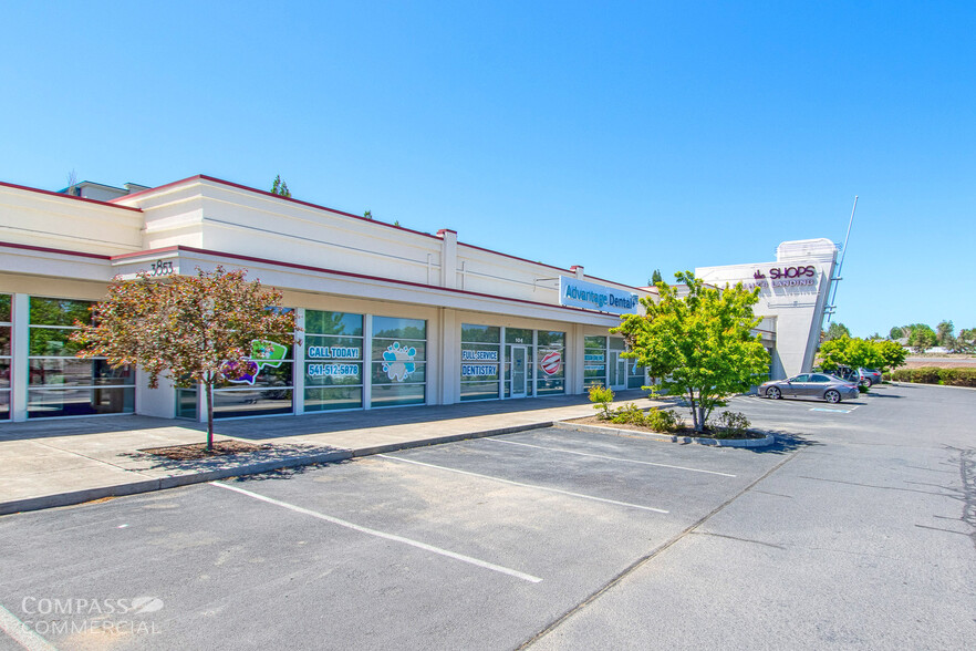 3835 SW 21st St, Redmond, OR for lease - Building Photo - Image 2 of 20