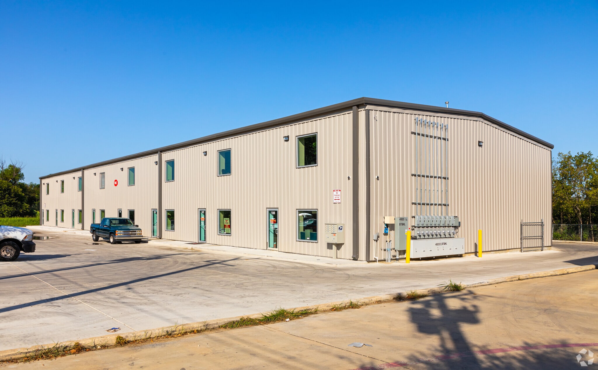 4603 N Stahl Park, San Antonio, TX for lease Primary Photo- Image 1 of 6