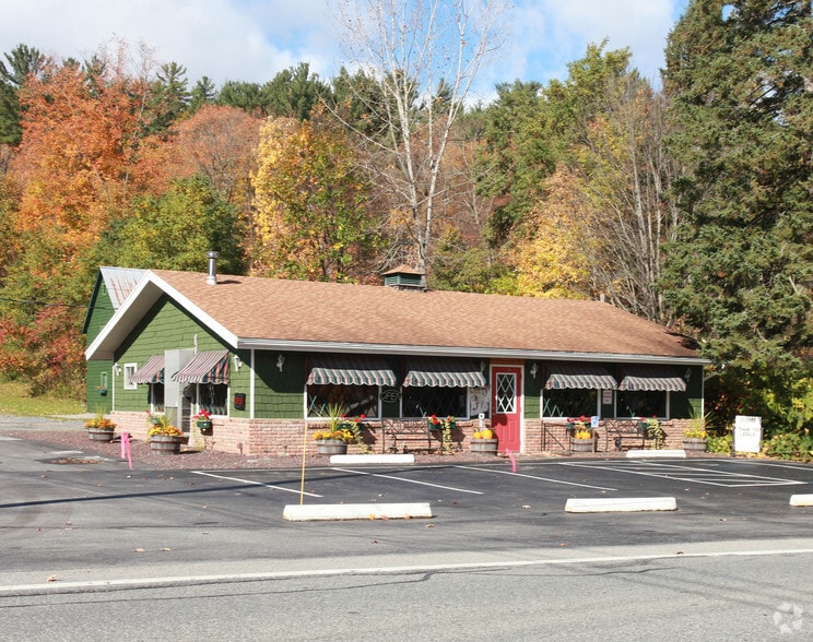 3721 Rt-9n, Diamond Point, NY for sale - Building Photo - Image 1 of 16
