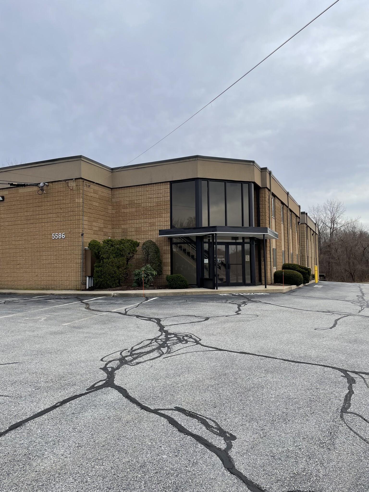 5586 Post Rd, East Greenwich, RI for lease Building Photo- Image 1 of 14