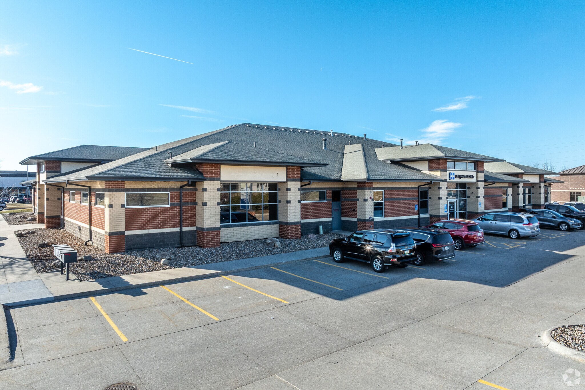 40-64 E Hickman Rd, Waukee, IA for sale Building Photo- Image 1 of 13