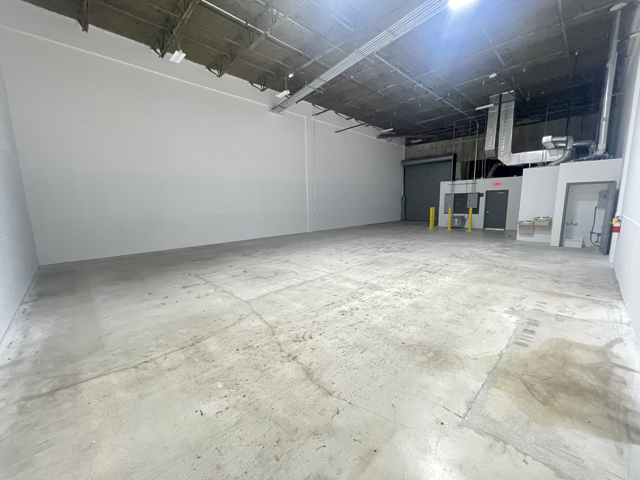 7950-7966 NW 14th St, Miami, FL for lease Interior Photo- Image 1 of 5