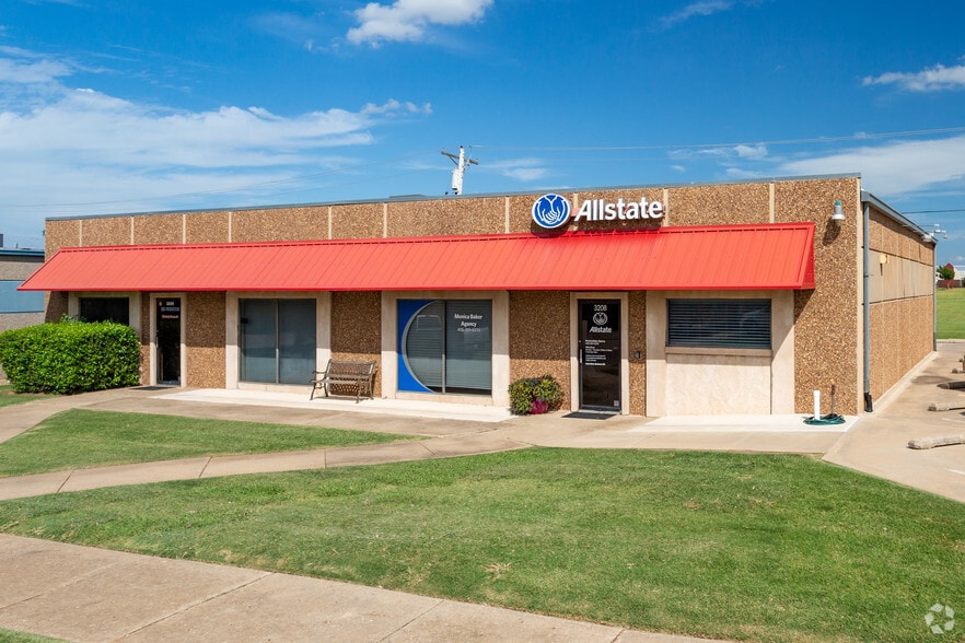 Teakwood Portfolio portfolio of 3 properties for sale on LoopNet.com - Building Photo - Image 2 of 3