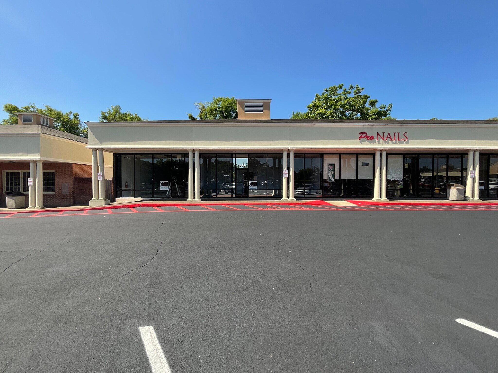 1700-1796 Carter Hill Rd, Montgomery, AL for lease Interior Photo- Image 1 of 2