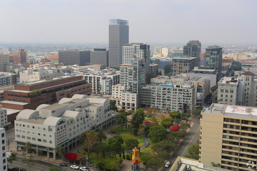 801 S Hope St, Los Angeles, CA for sale - Building Photo - Image 1 of 1