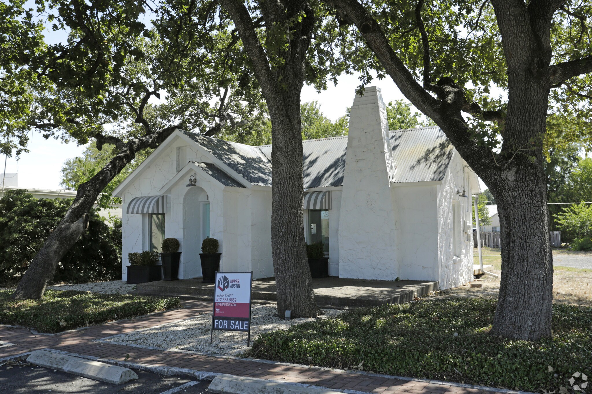 1110 Williams Dr, Georgetown, TX for sale Primary Photo- Image 1 of 1