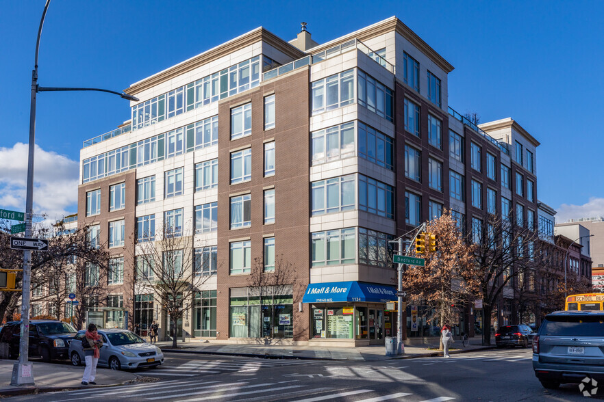 1124-1132 Bedford Ave, Brooklyn, NY for lease - Primary Photo - Image 1 of 5