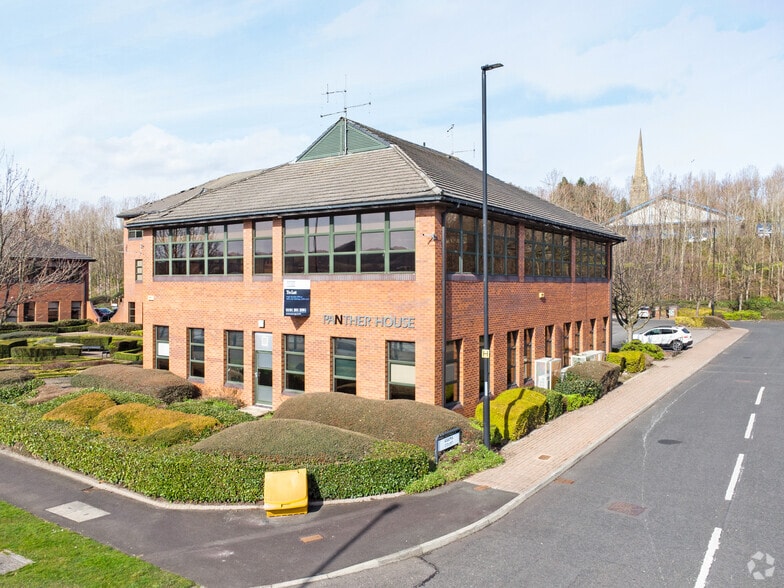 Asama Ct, Newcastle Upon Tyne for sale - Primary Photo - Image 1 of 1