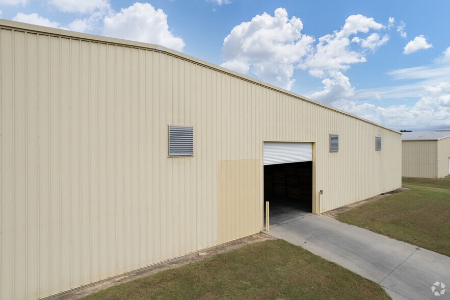 1629 Clay Rd, Valdosta, GA for lease - Building Photo - Image 3 of 7