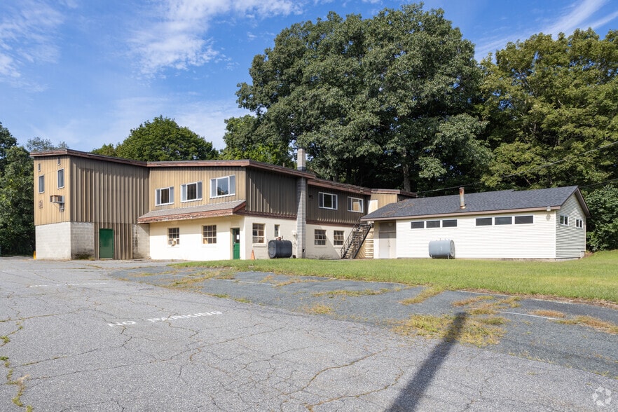 148 Marlboro Rd, Southborough, MA for sale - Building Photo - Image 2 of 17