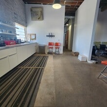 2315 E Washington St, Phoenix, AZ for lease Interior Photo- Image 2 of 7