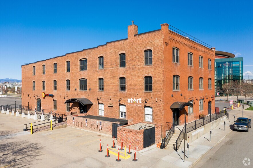 1055 Auraria Pkwy, Denver, CO for lease - Primary Photo - Image 1 of 5