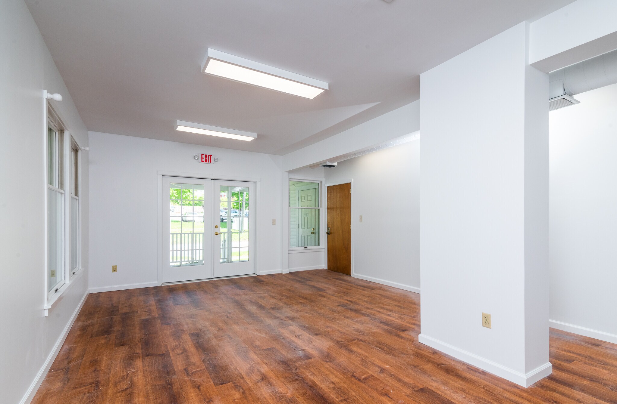 14 Elm St, New Milford, CT for sale Building Photo- Image 1 of 1