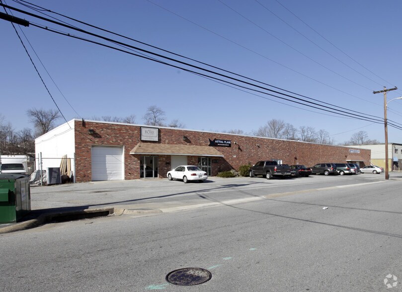 26-28 Germay Dr, Wilmington, DE for lease - Primary Photo - Image 1 of 2