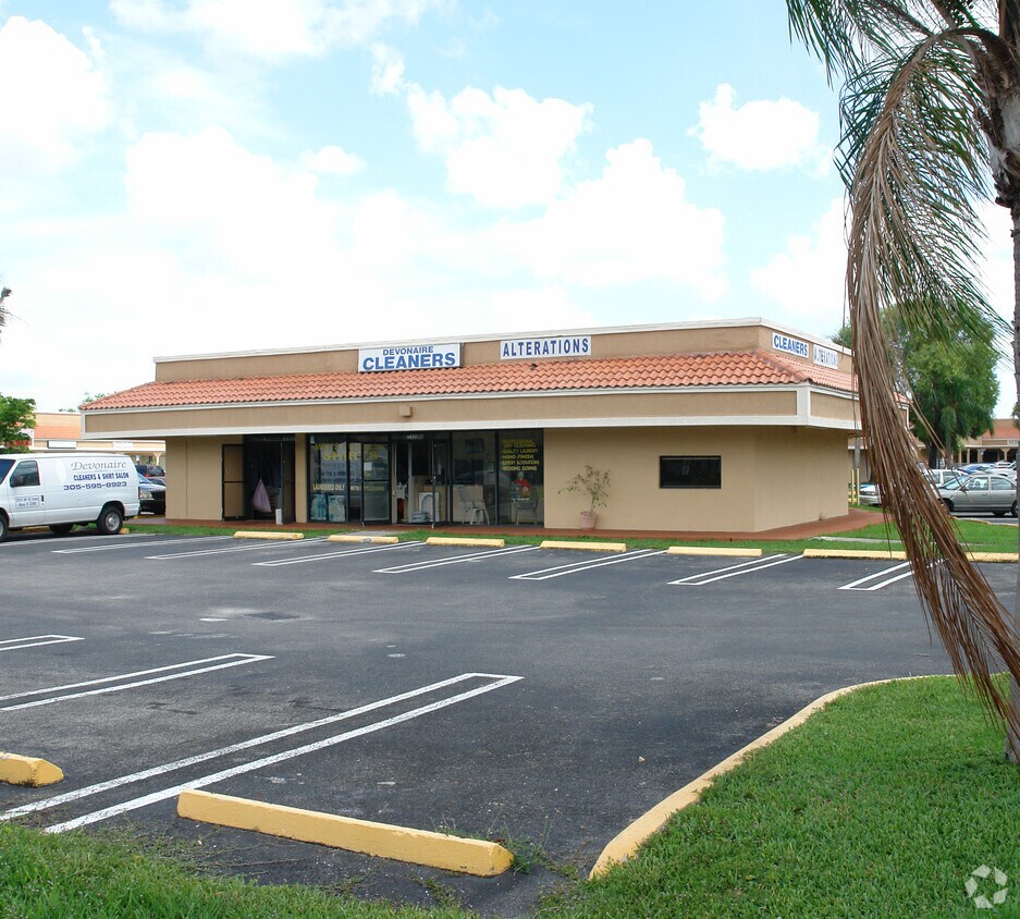 12200-12299 SW 112th St, Miami, FL for sale Building Photo- Image 1 of 1