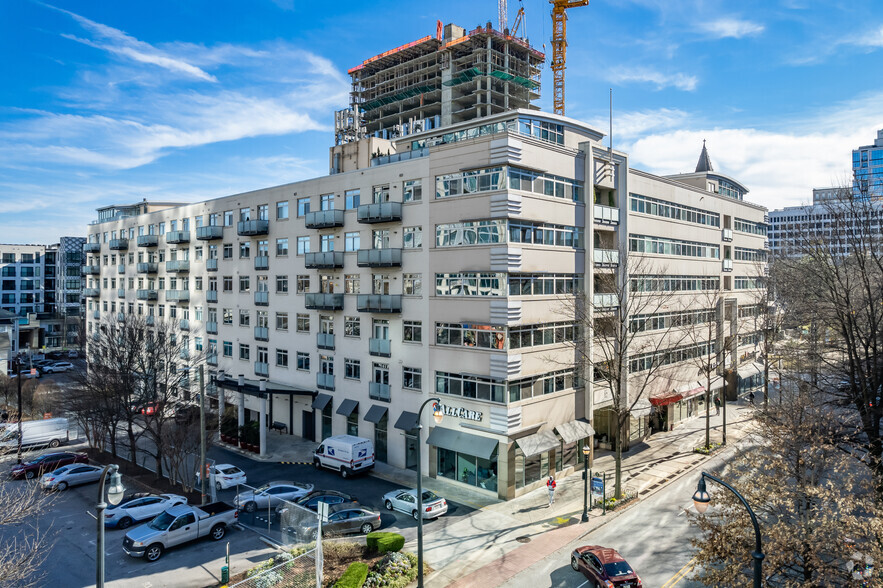 805 Peachtree St NE, Atlanta, GA for lease - Primary Photo - Image 3 of 4