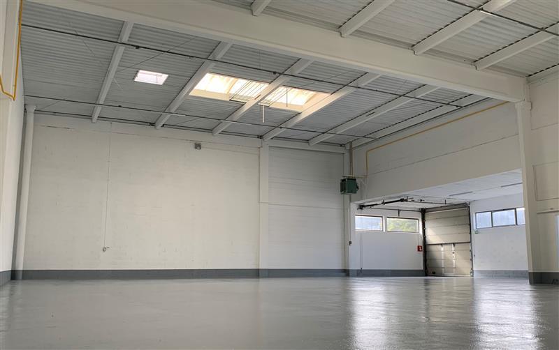 Office in Bonneuil-sur-Marne for lease - Building Photo - Image 3 of 5