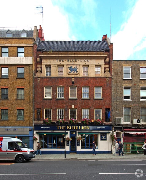 133 Grays Inn Rd, London for sale - Primary Photo - Image 1 of 1