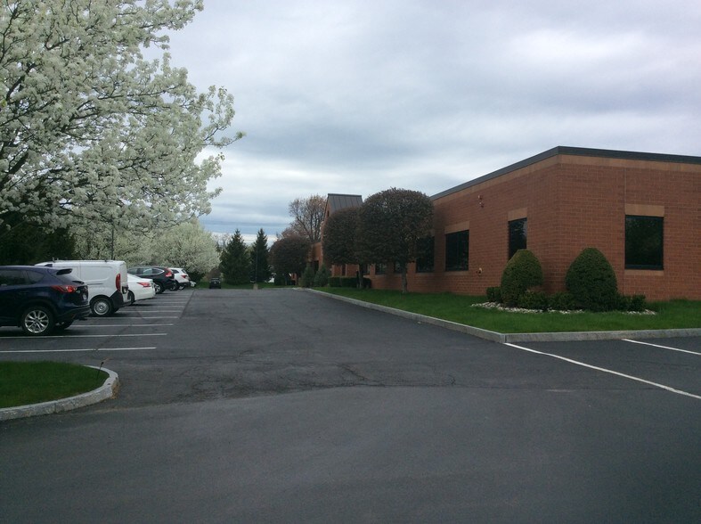 2 Kross Keys Dr, Albany, NY for sale - Other - Image 1 of 1