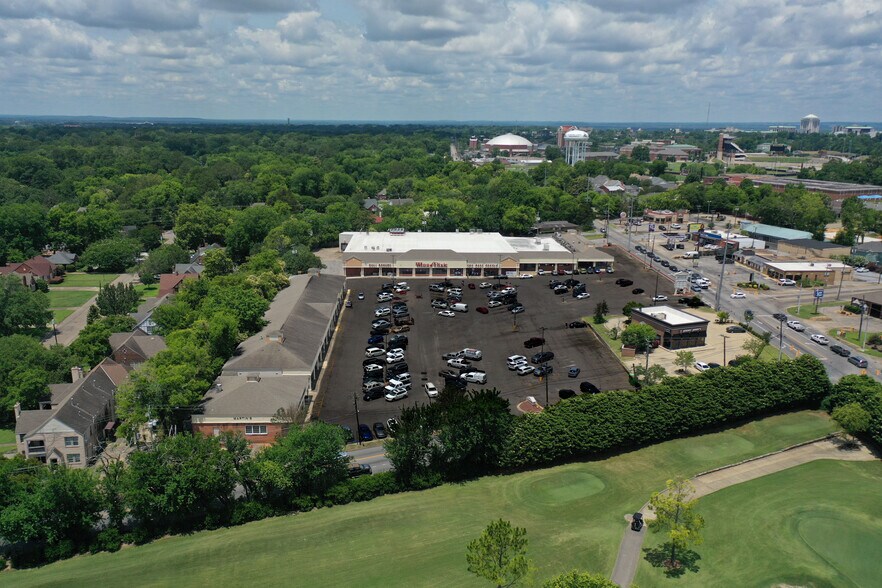 1740 Carter Hill Rd, Montgomery, AL for lease - Building Photo - Image 3 of 6