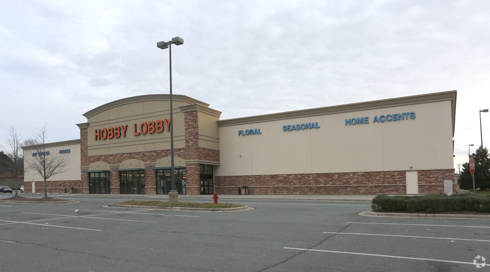 3187 Watermill Dr, Burlington, NC for lease - Building Photo - Image 3 of 24