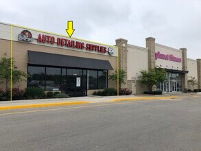 2437-2471 E Main St, Plainfield, IN for lease Building Photo- Image 1 of 2