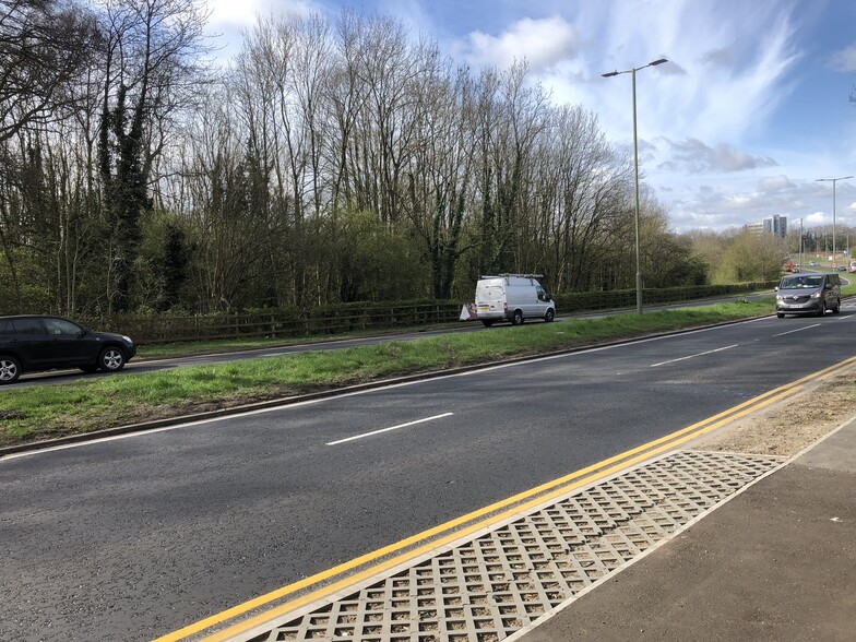 Breakspear Way, Hemel Hempstead for sale - Primary Photo - Image 1 of 1