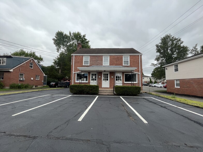 266 Hebron Ave, Glastonbury, CT for lease - Building Photo - Image 1 of 20