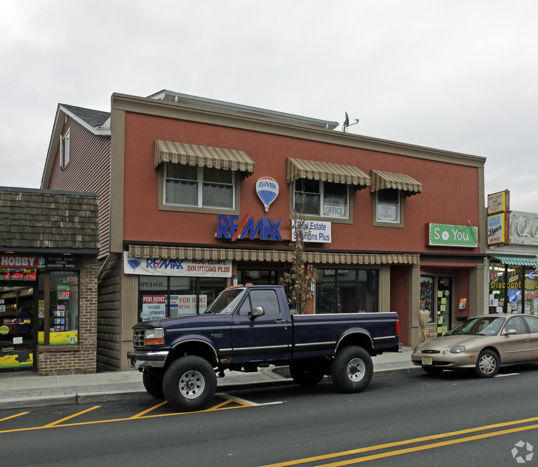 207-209 Wanaque Ave, Pompton Lakes, NJ for lease Primary Photo- Image 1 of 4