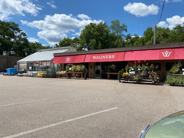 2100 Old Shakopee Rd W, Bloomington, MN for sale Building Photo- Image 1 of 1
