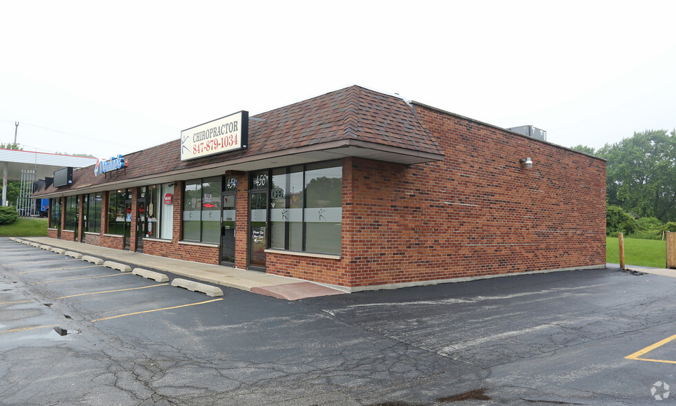 446-456 E Dundee Rd, Palatine, IL for lease - Building Photo - Image 3 of 4