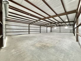 5821 Limmer Loop, Hutto TX - Warehouse