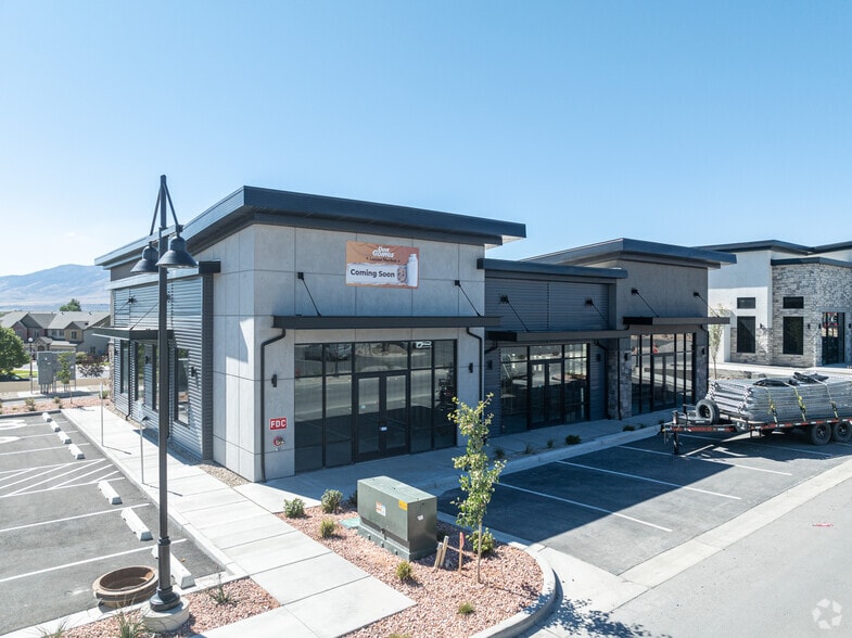 Steele Ridge Retail Center portfolio of 9 properties for sale on LoopNet.com - Building Photo - Image 3 of 29