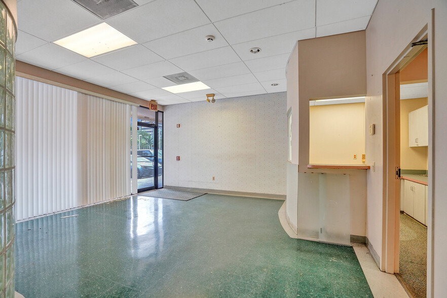 6602-6606 N Federal Hwy, Fort Lauderdale, FL for lease - Building Photo - Image 3 of 53