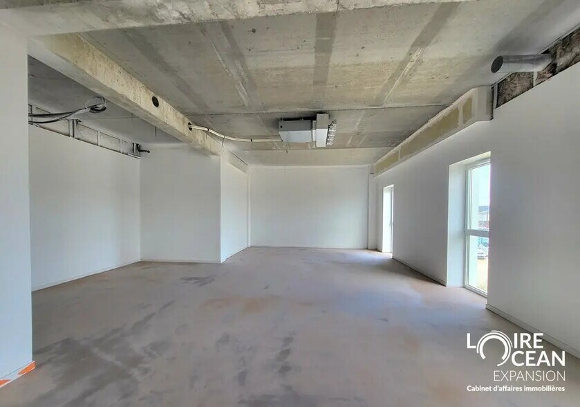 Office in Pornic for lease - Building Photo - Image 2 of 8